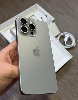 iPhone 15 Pro Max Gris Plata