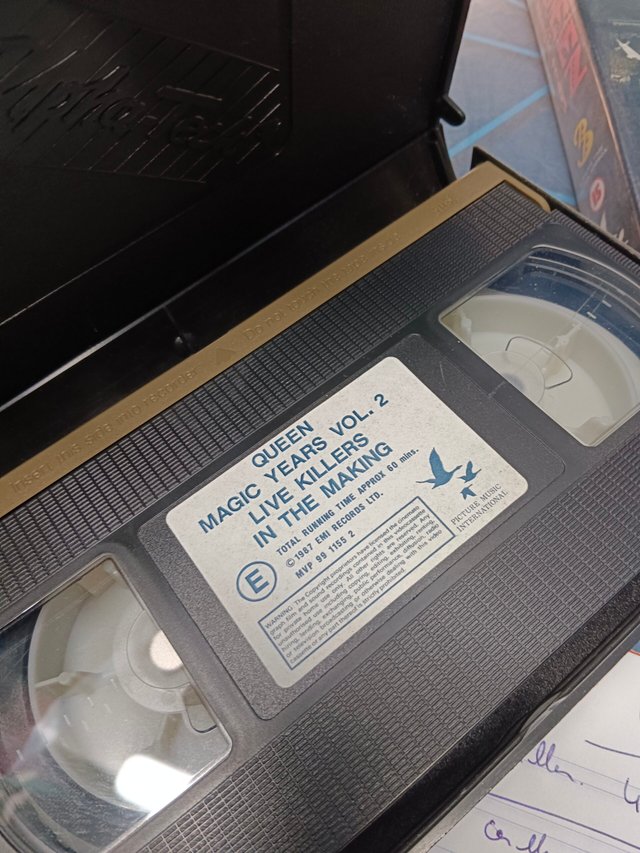 lote, 3 videos musicales, Queen , 3 VHS, mágic years 1987