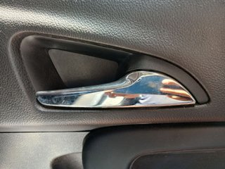 MANETA INTERIOR TRASERA DERECHA Opel Insignia Berlina (2008->)