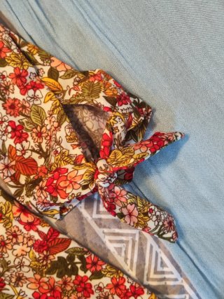 Camisa floral manga larga