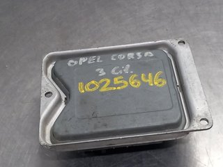 CENTRALITA MOTOR UCE OPEL CORSA B 0261204058 9053