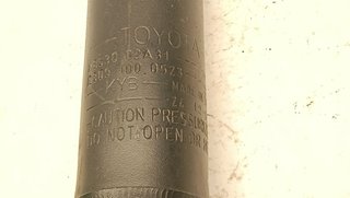 AMORTIGUADOR TRASERO IZQUIERDO TOYOTA AURIS (E18)