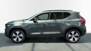 VOLVO XC40 2.0 B3 MHEV PLUS DARK DCT 5P