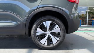 VOLVO XC40 2.0 B3 MHEV PLUS DARK DCT 5P