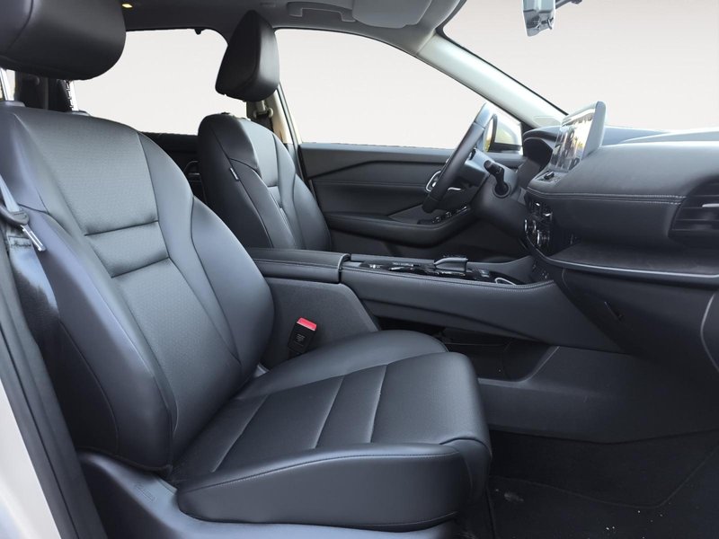 Nissan X-Trail 2025, foto 8