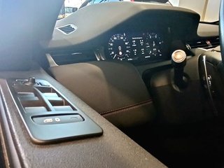 Land-Rover Discovery Sport 2.0D TD4 163PS AWD Aut MHEV R-Dynamic SE