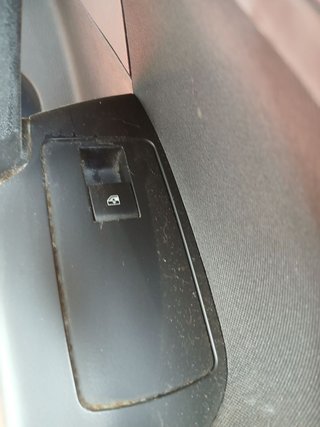 MANDO ELEVALUNAS DELANTERO DERECHO Opel Insignia Berlina (2008->)