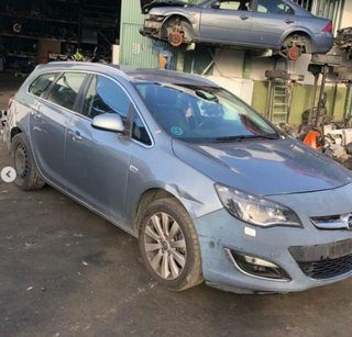 Opel 388901 elevalunas delantero 915367104 astra j