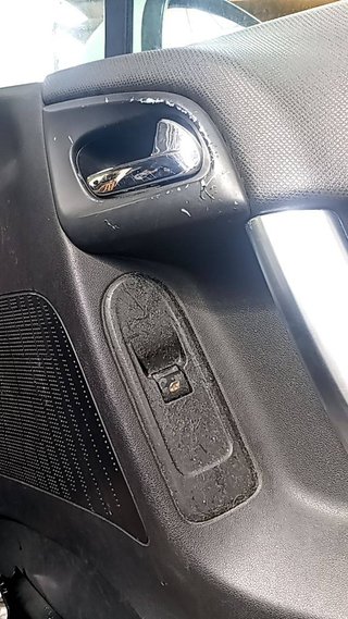 MANDO ELEVALUNAS DELANTERO DERECHO Citroen C3 (09.2009->)