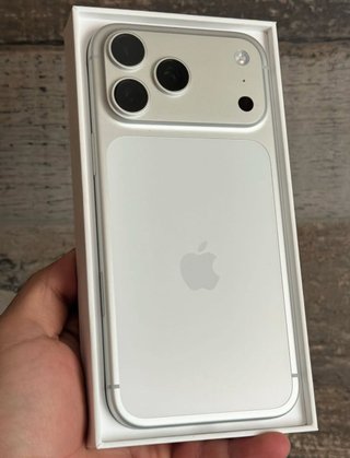 iPhone 17 Pro Max Blanco