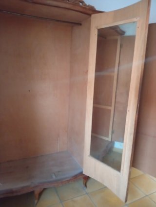 Armario antiguo madera 3 puertas