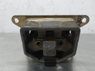 SOPORTE MOTOR OPEL CORSA B 90445300