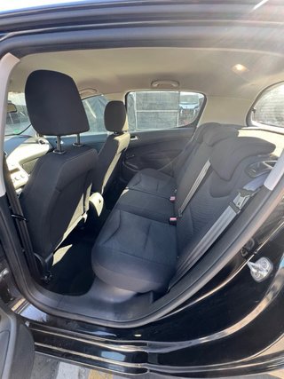 Peugeot 308 2012