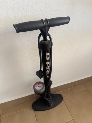 Bomba de Pie B-PRO con Manómetro
