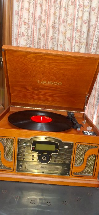 Tocadiscos Lauson Madera