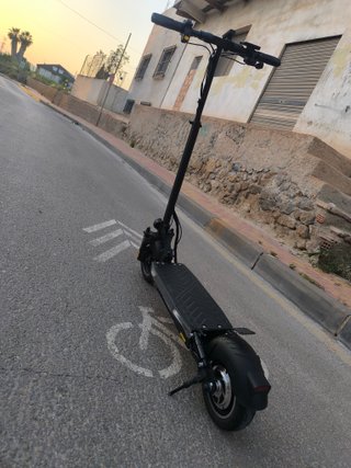 Patinete Eléctrico Negro