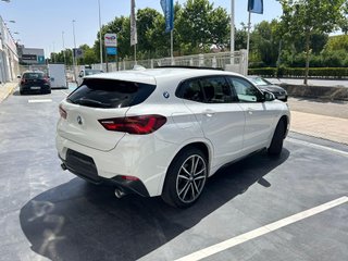 BMW X2 sDrive18d Business Auto