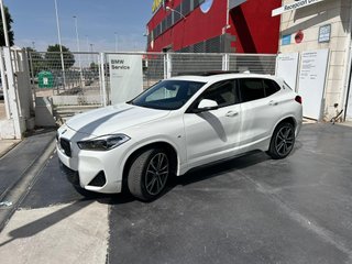 BMW X2 sDrive18d Business Auto