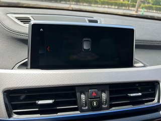BMW X2 sDrive18d Business Auto