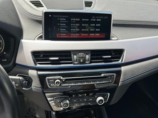 BMW X2 sDrive18d Business Auto