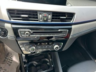 BMW X2 sDrive18d Business Auto