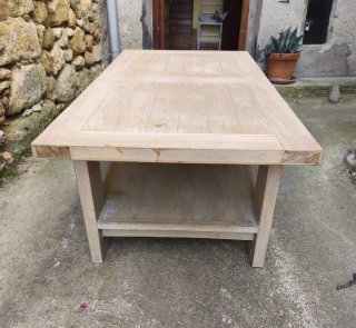 MESA de centro de MADERA clara para salón