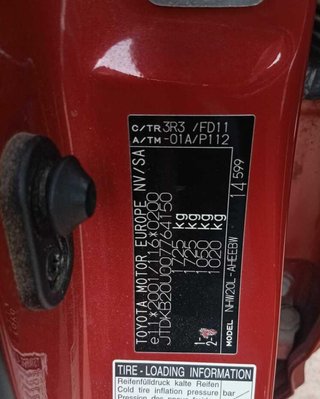 Toyota 469947 capot prius (nhw20) basis