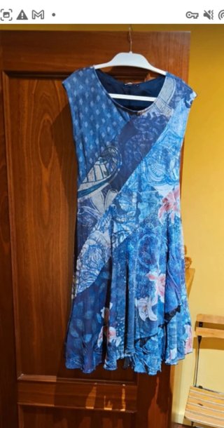 Vestido desigual azul y multicolor