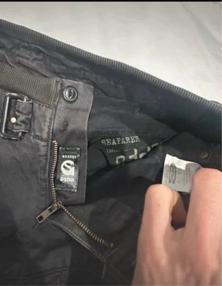 Falda G-Star RAW Negra Plisada