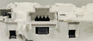 LUZ INTERIOR PEUGEOT 5008 1.6 I TURBO 180 FAP 967