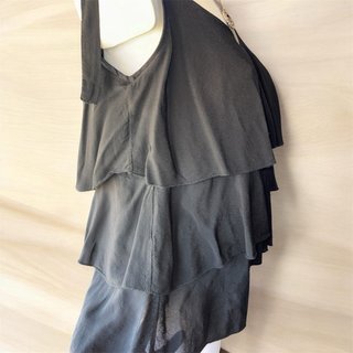 Blusa sin mangas Indiana con volantes