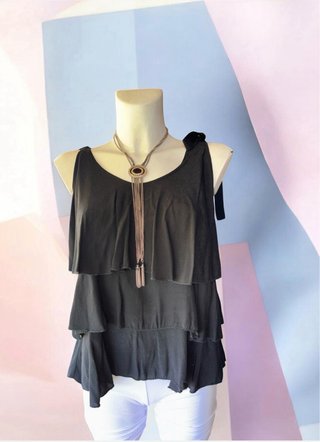 Blusa sin mangas Indiana con volantes