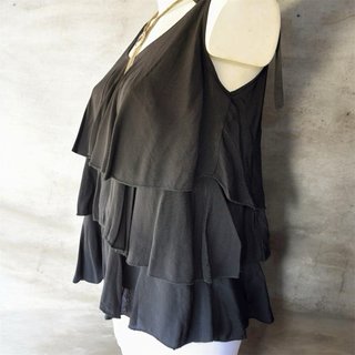 Blusa sin mangas Indiana con volantes