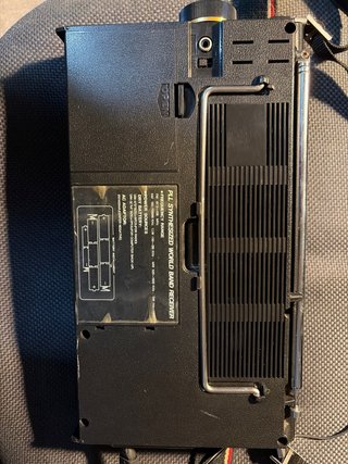 Radio Sangean ATS-803A para reparar