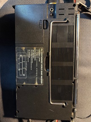Radio Sangean ATS-803A para reparar