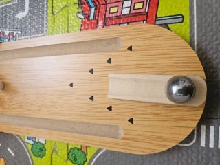Juego de Bolos de Madera