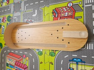 Juego de Bolos de Madera