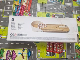 Juego de Bolos de Madera