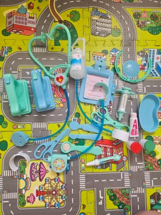 Maletín médico infantil
