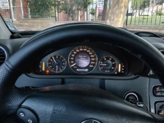Mercedes-Benz  CLK 2004 para arreglar