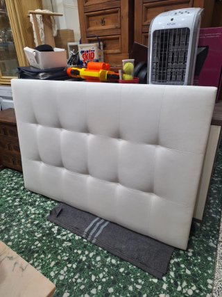 Cabecero Polipiel Blanco ancho150cm alto 1.05cm