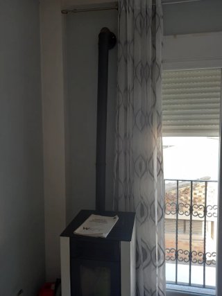 Estufa de pellet como nueva