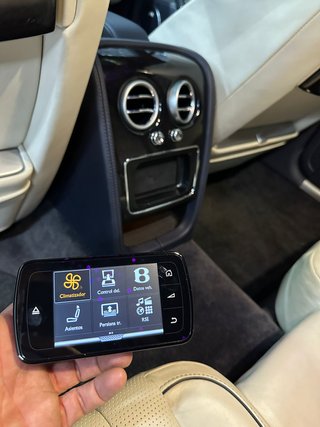 Bentley Flying Spur 2014