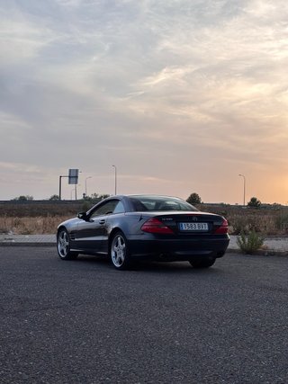 Mercedes-Benz  SL 2002