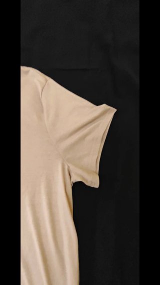 Camiseta beige manga corta