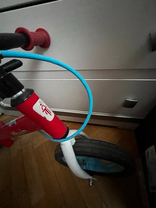 Bicicleta sin pedales B'twin roja