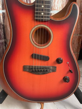 OPORTUNIDAD Fender American Acoustasonic Strato