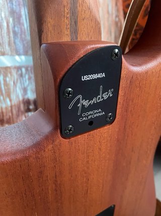 OPORTUNIDAD Fender American Acoustasonic Strato