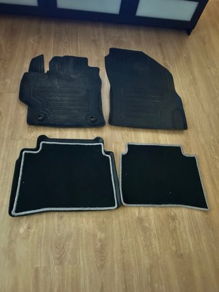 Alfombrillas originales Toyota Corolla