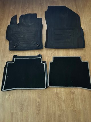 Alfombrillas originales Toyota Corolla